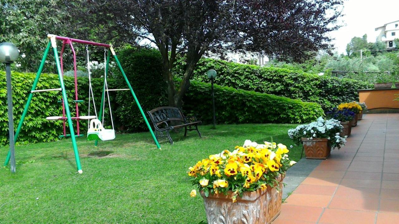 Il Parco Holiday - Locazione Turistica Fonte Nuova Εξωτερικό φωτογραφία